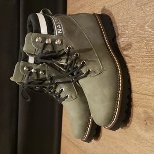 Nautica ankle boots (New) Size 7